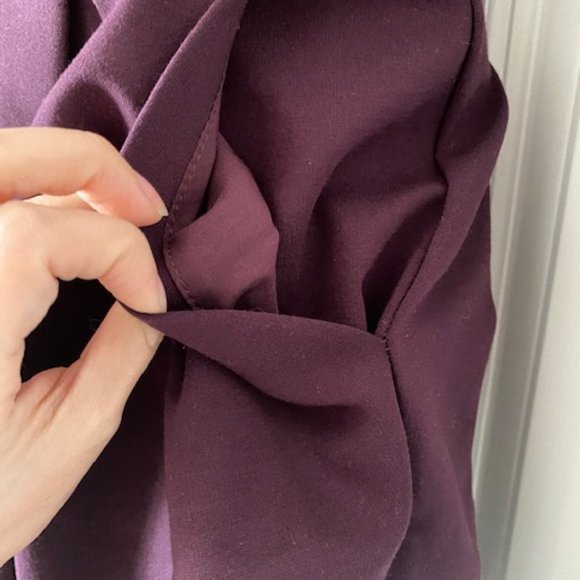 New Aritzia Long Sleeve Pleats Plum Purple Above Knee Dress , NWT - Picture 5 of 7